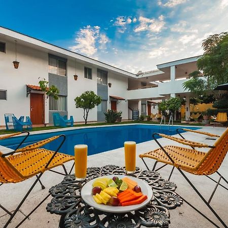 גואדלחארה Hotel Isabel מראה חיצוני תמונה