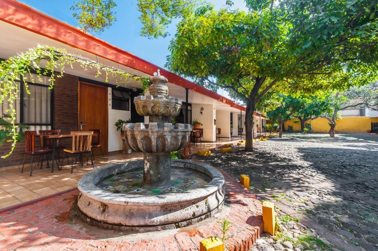 גואדלחארה Hotel Isabel מראה חיצוני תמונה