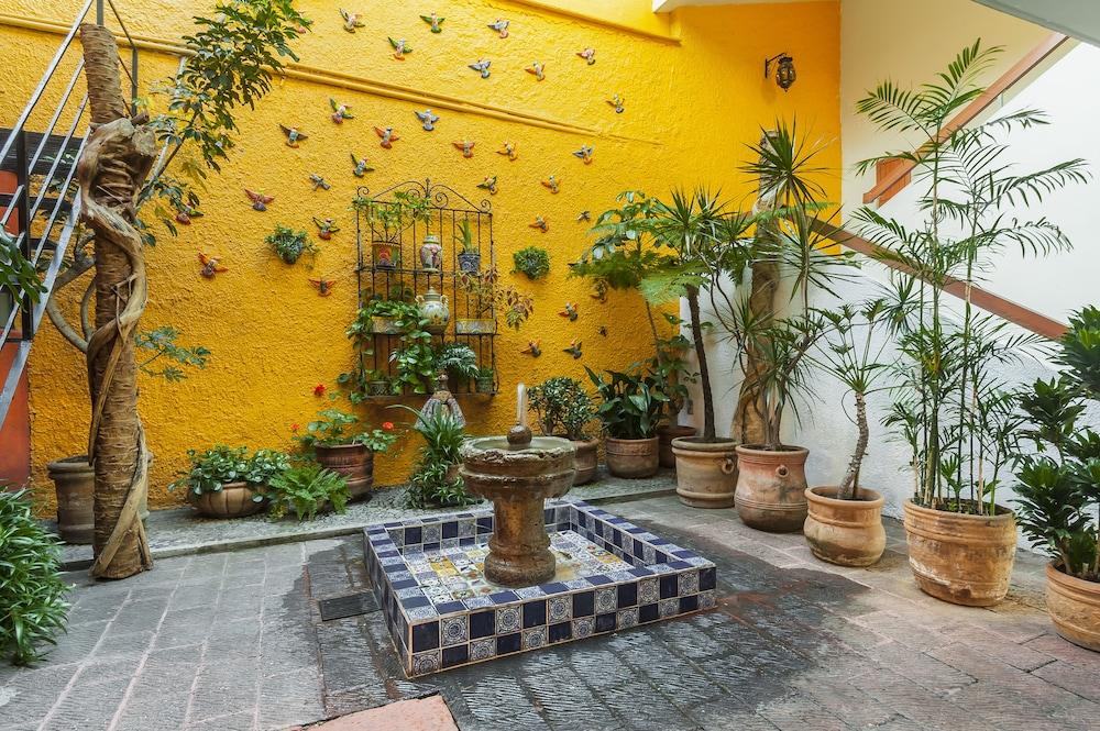 גואדלחארה Hotel Isabel מראה חיצוני תמונה