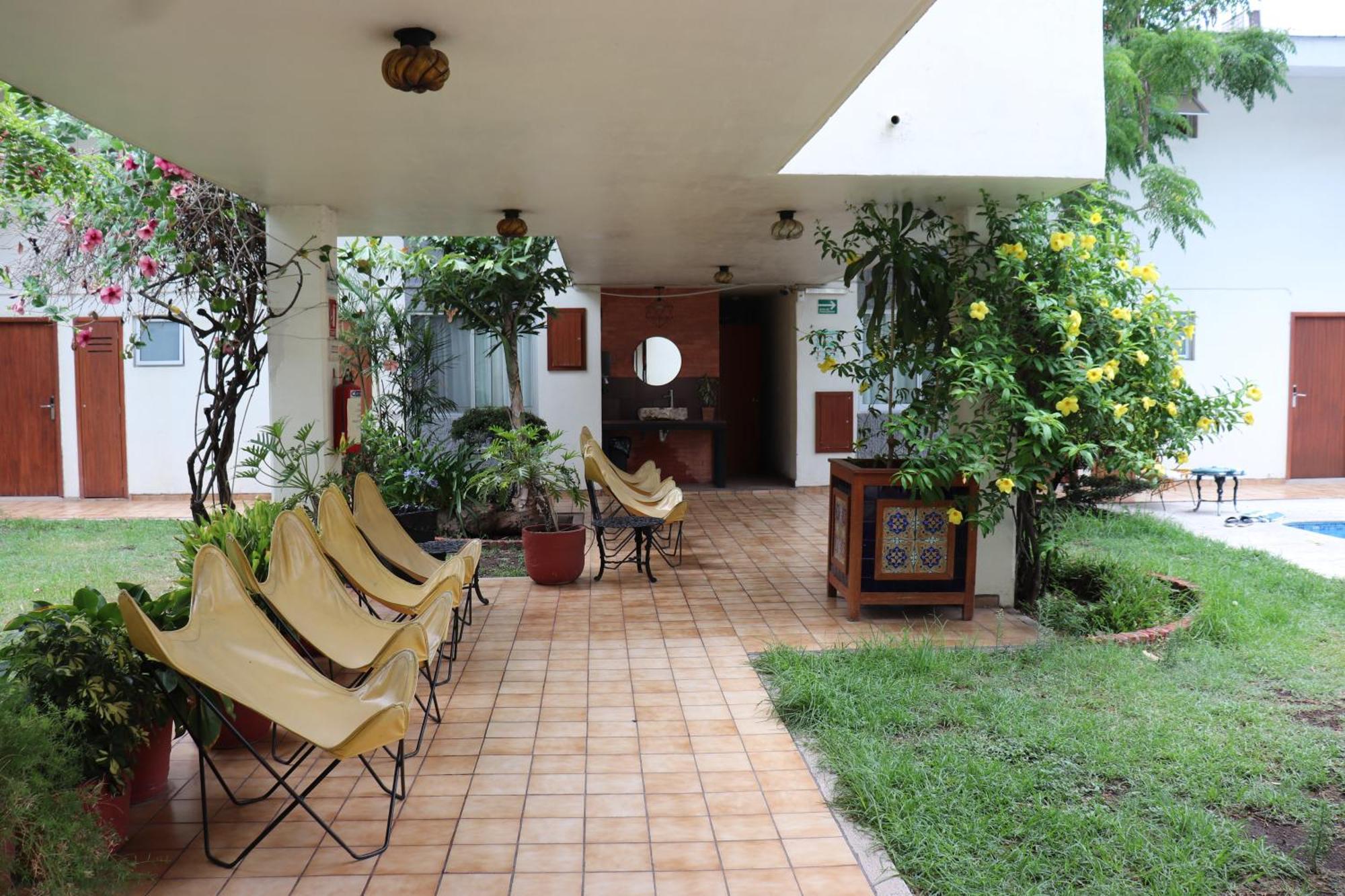 גואדלחארה Hotel Isabel מראה חיצוני תמונה