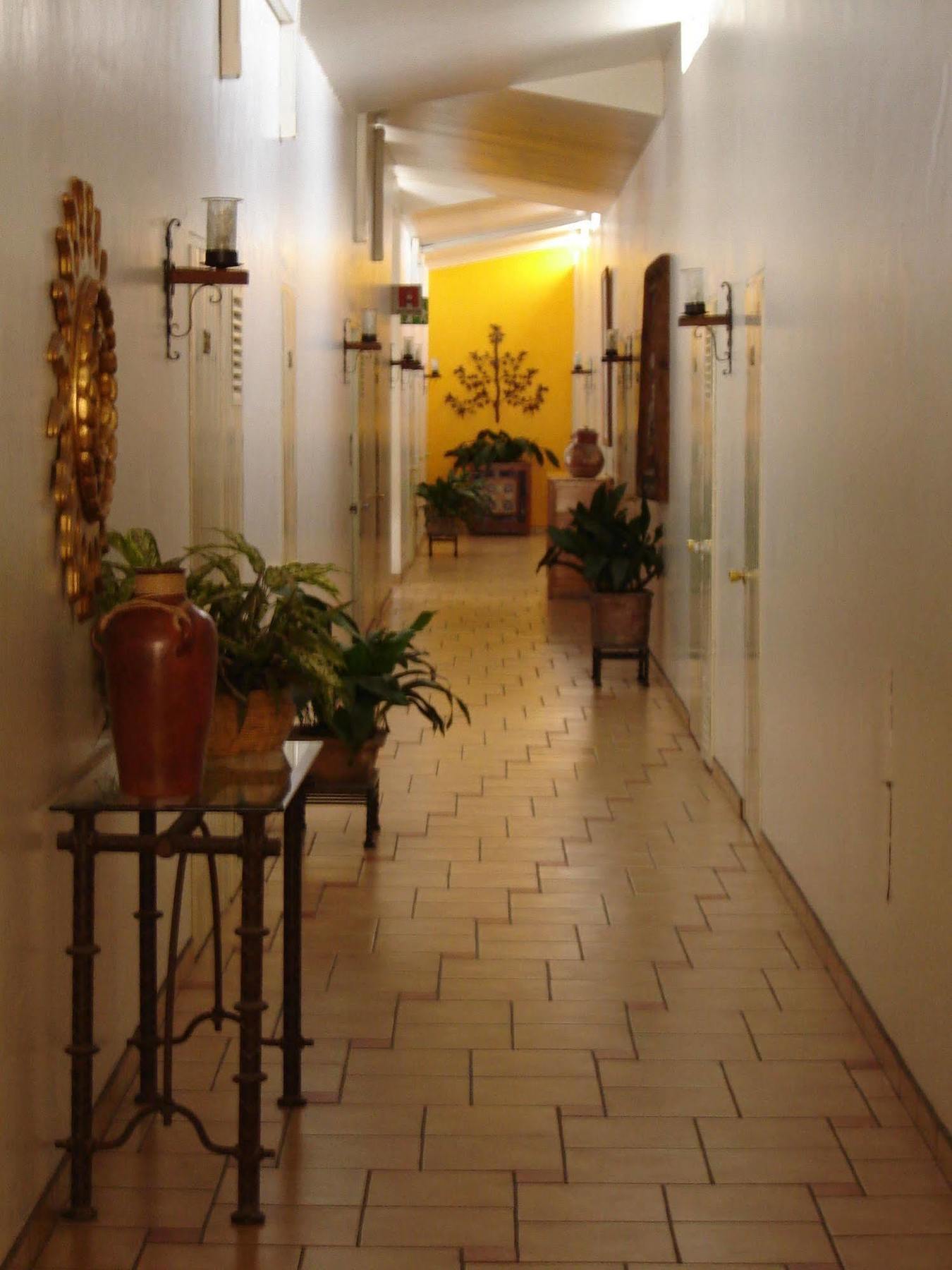 גואדלחארה Hotel Isabel מראה חיצוני תמונה